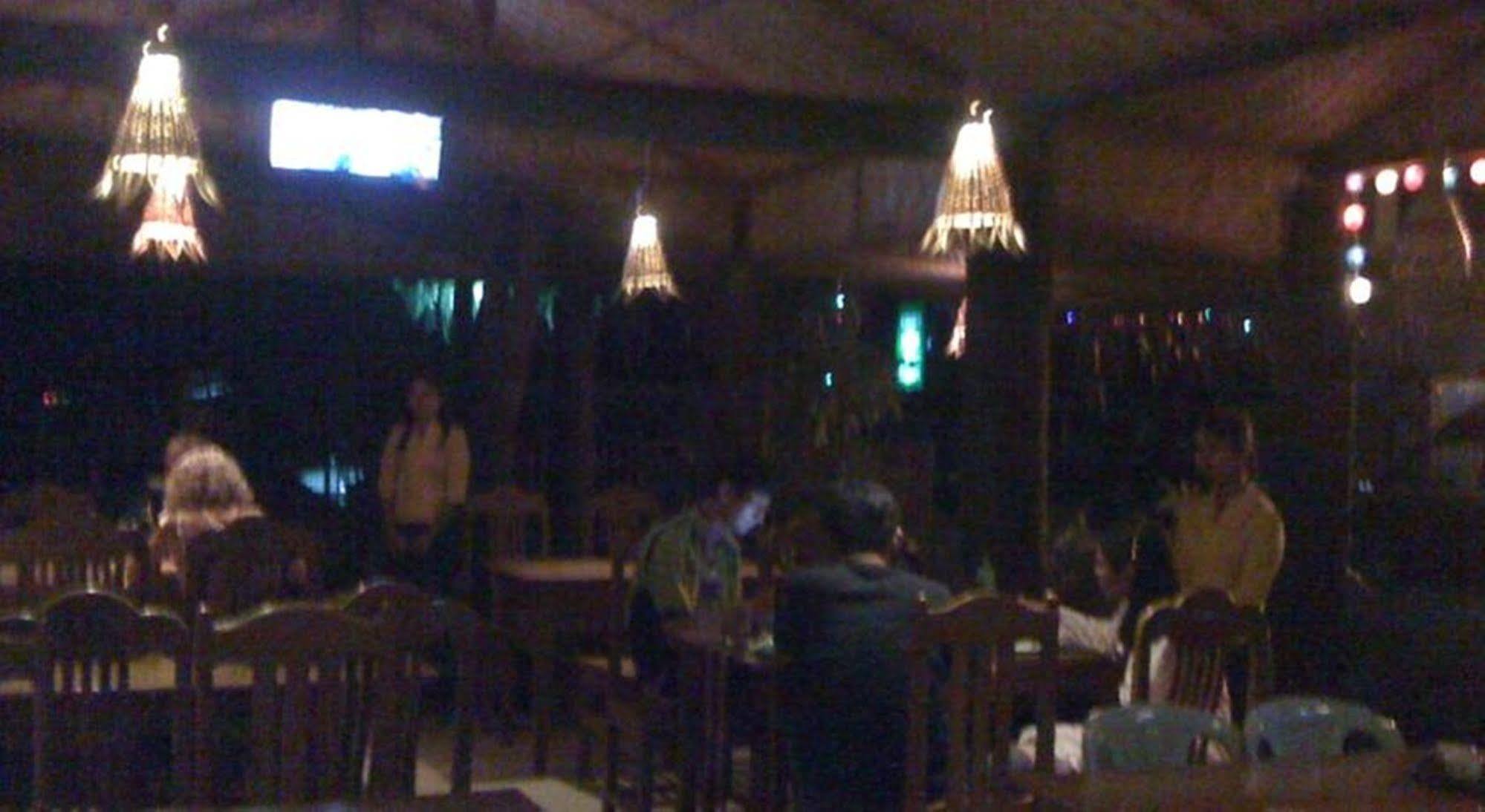 Green Land Motel Bagan Buitenkant foto