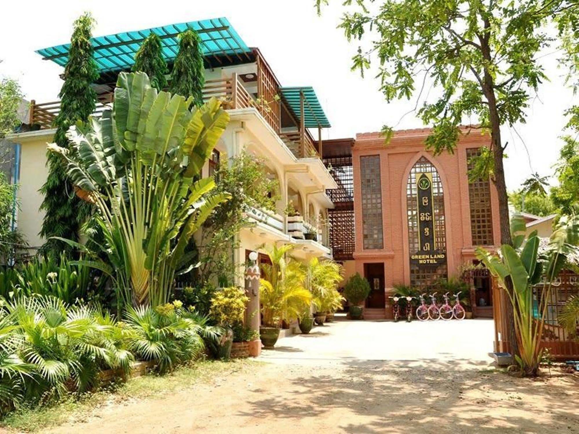 Green Land Motel Bagan Buitenkant foto